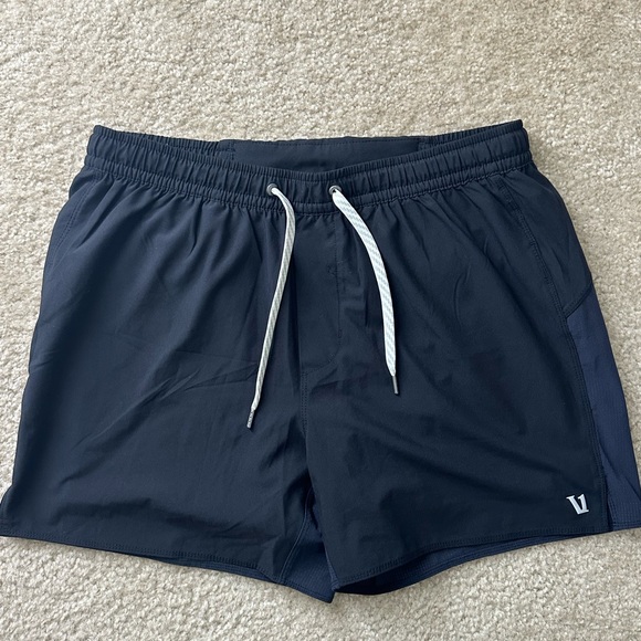 Vuori medium shorts - Picture 4 of 9